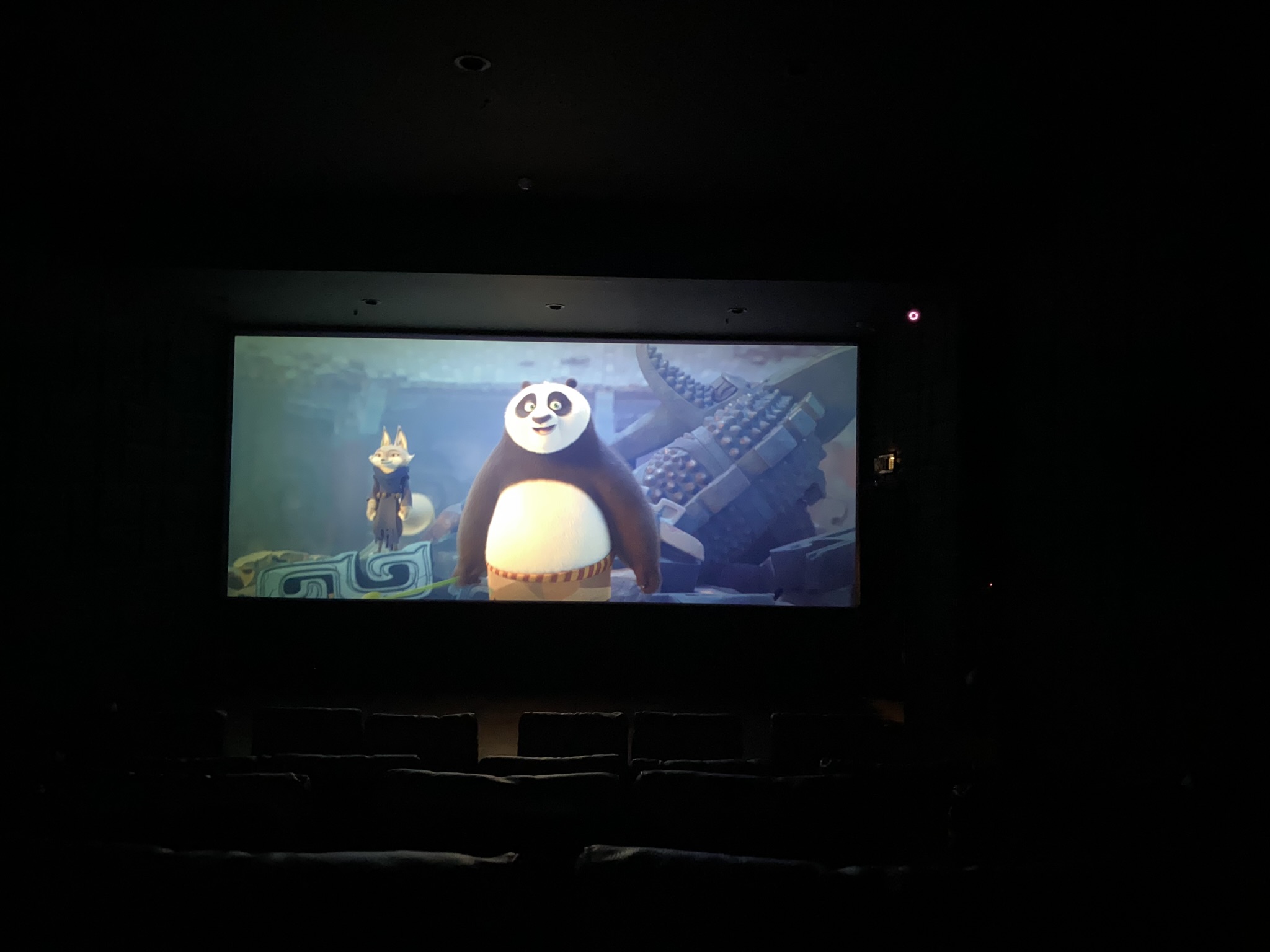 Po and Zhen standing